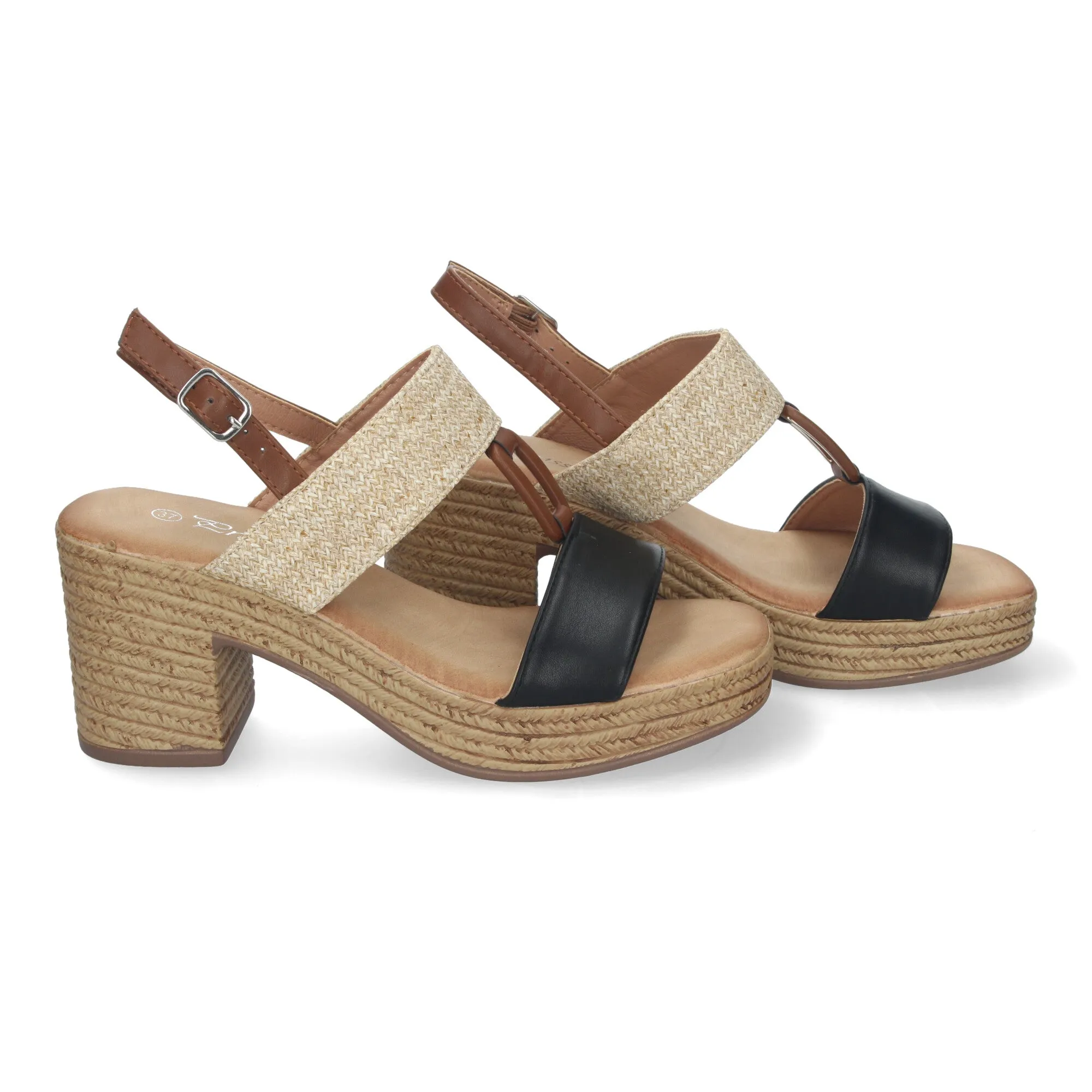 ALMA NEGRO  SANDALIAS DE TACóN