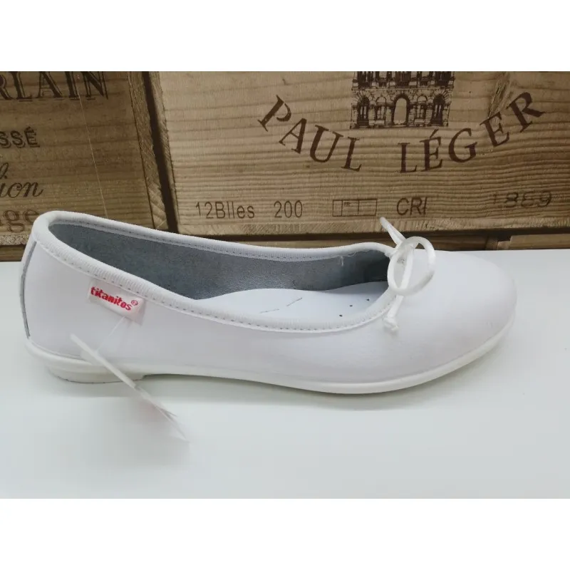 Bailarina De Piel Lavable Blanco TITANITOS 10050
