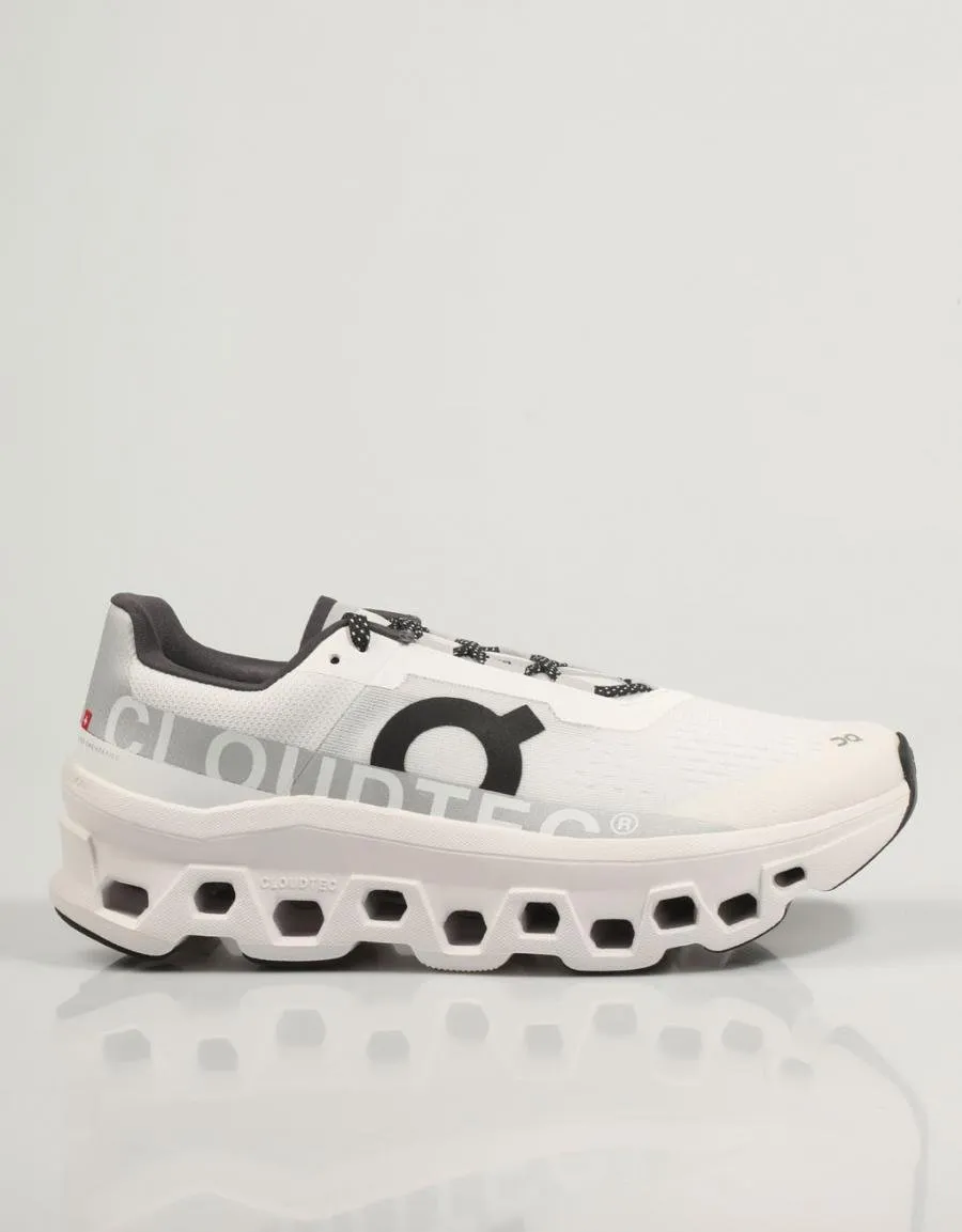  baskets ON RUNNING Cloudmster Exclusive en Blanc 83911