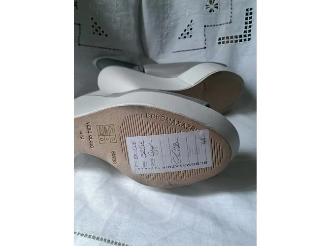 Bcbg Max Azria Tacones Gris 