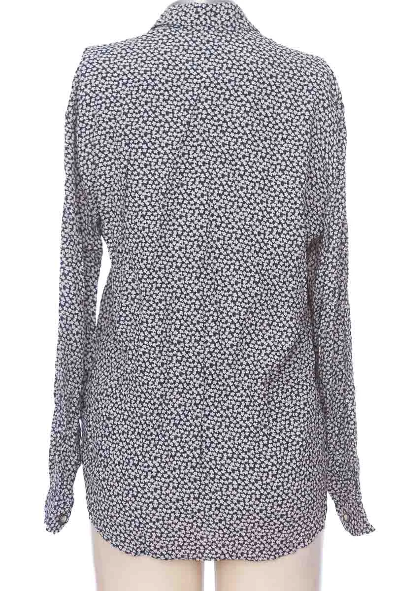 BLUSA COLOR AZUL  LEE