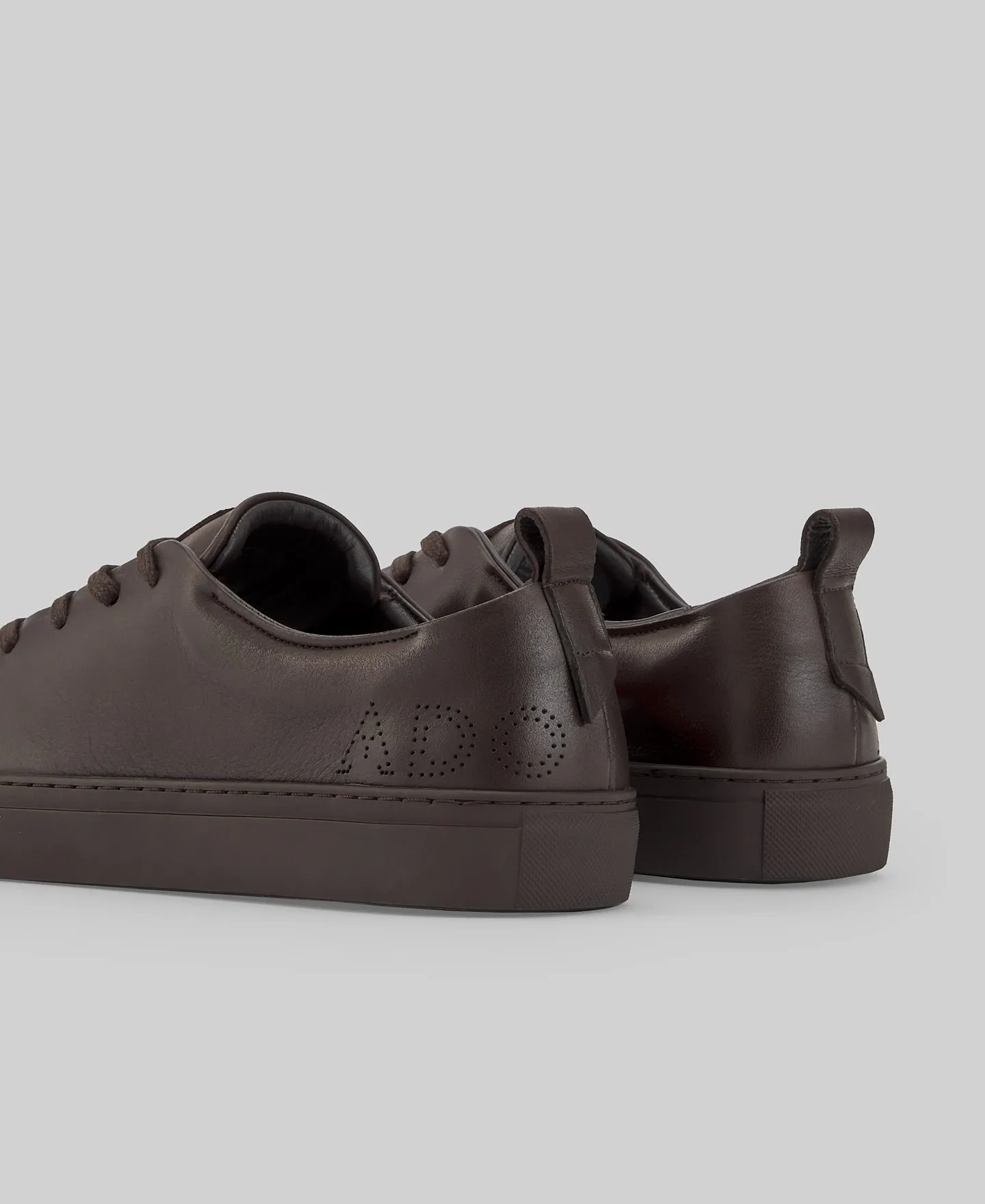Brown responsible leather trainer man