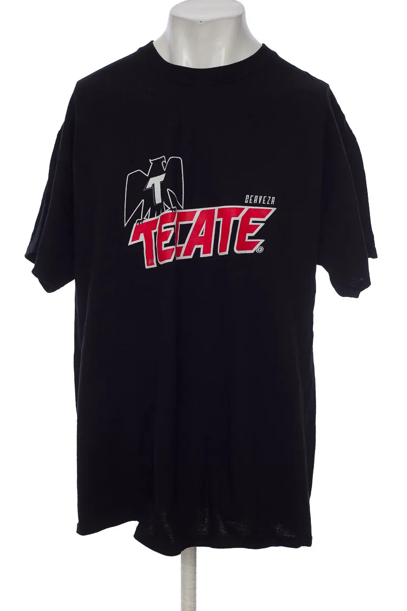 CAMISETA COLOR NEGRO  CLOSEANDO