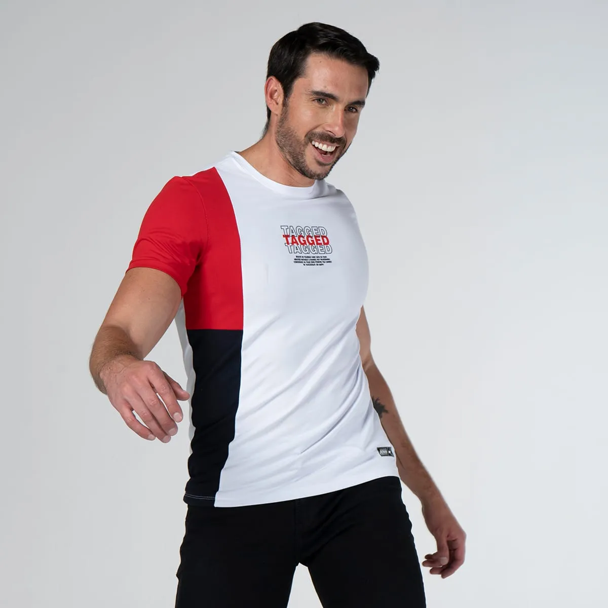 Camiseta  Cuello Redondo Tagged