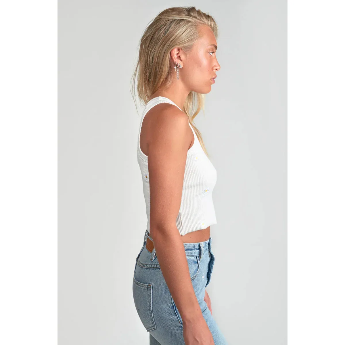 Camiseta de tirantes LYAGI