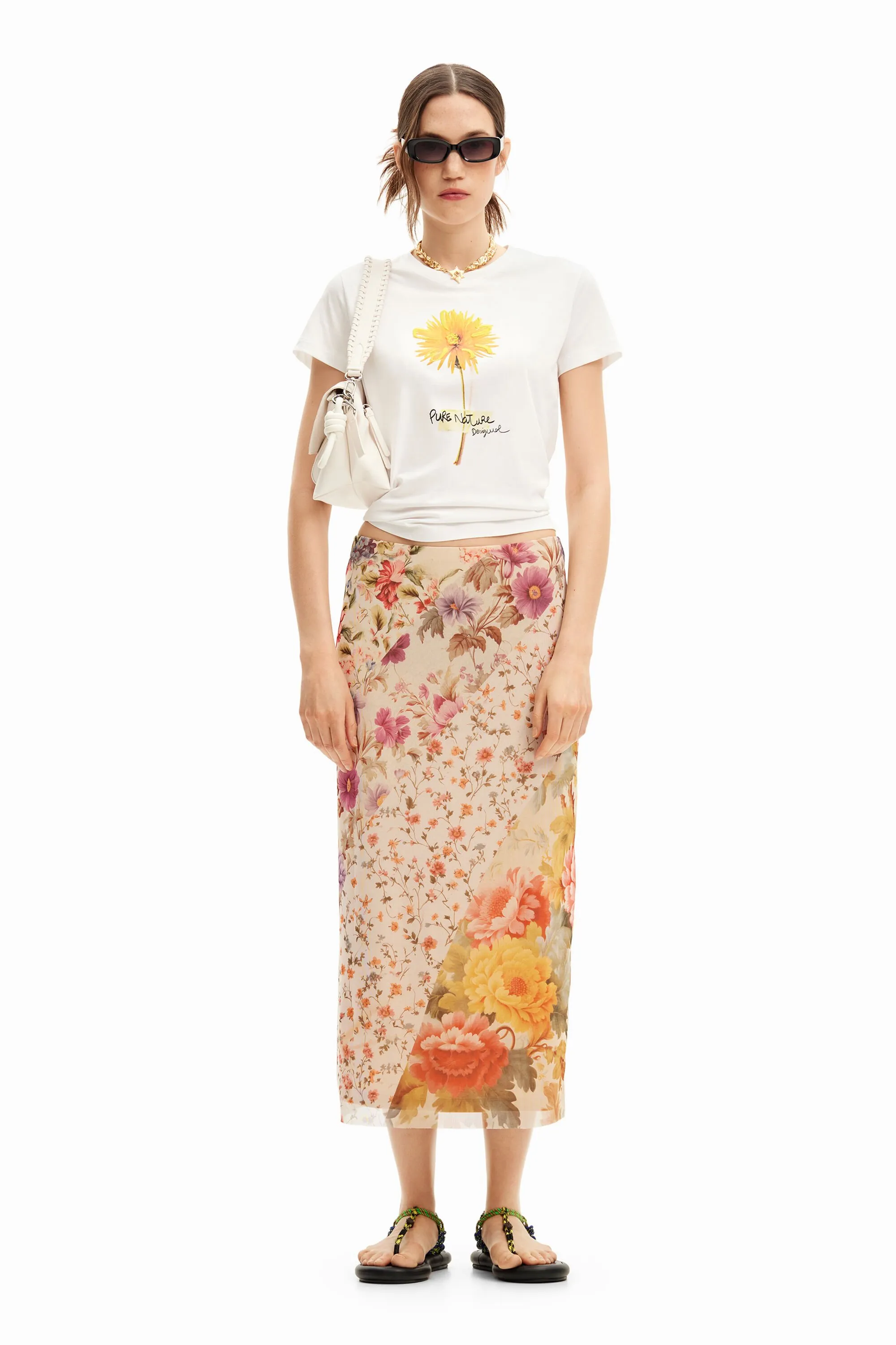 Camiseta ilustración flor