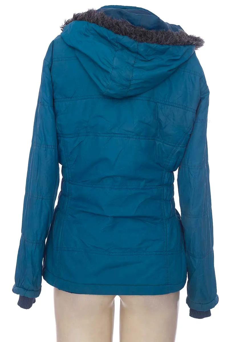 CHAQUETA / ABRIGO COLOR AZUL  CLOSEANDO