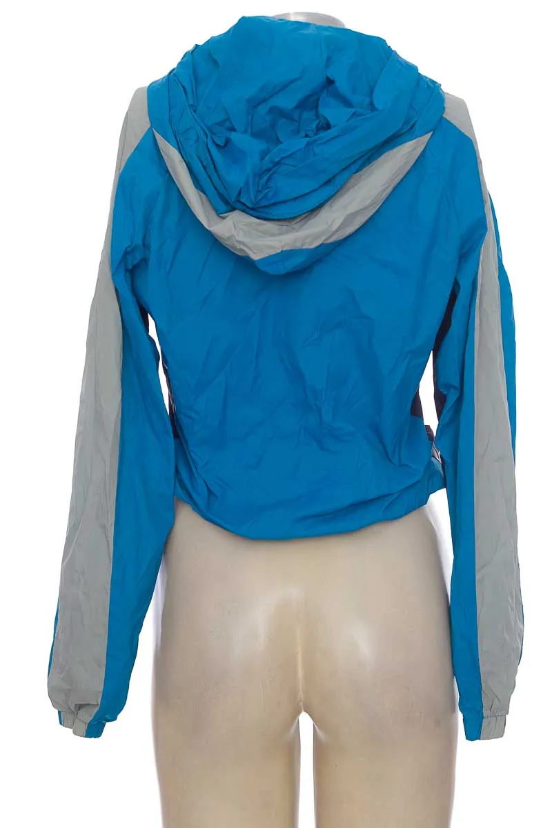 CHAQUETA / ABRIGO COLOR AZUL  TEJIESTILO