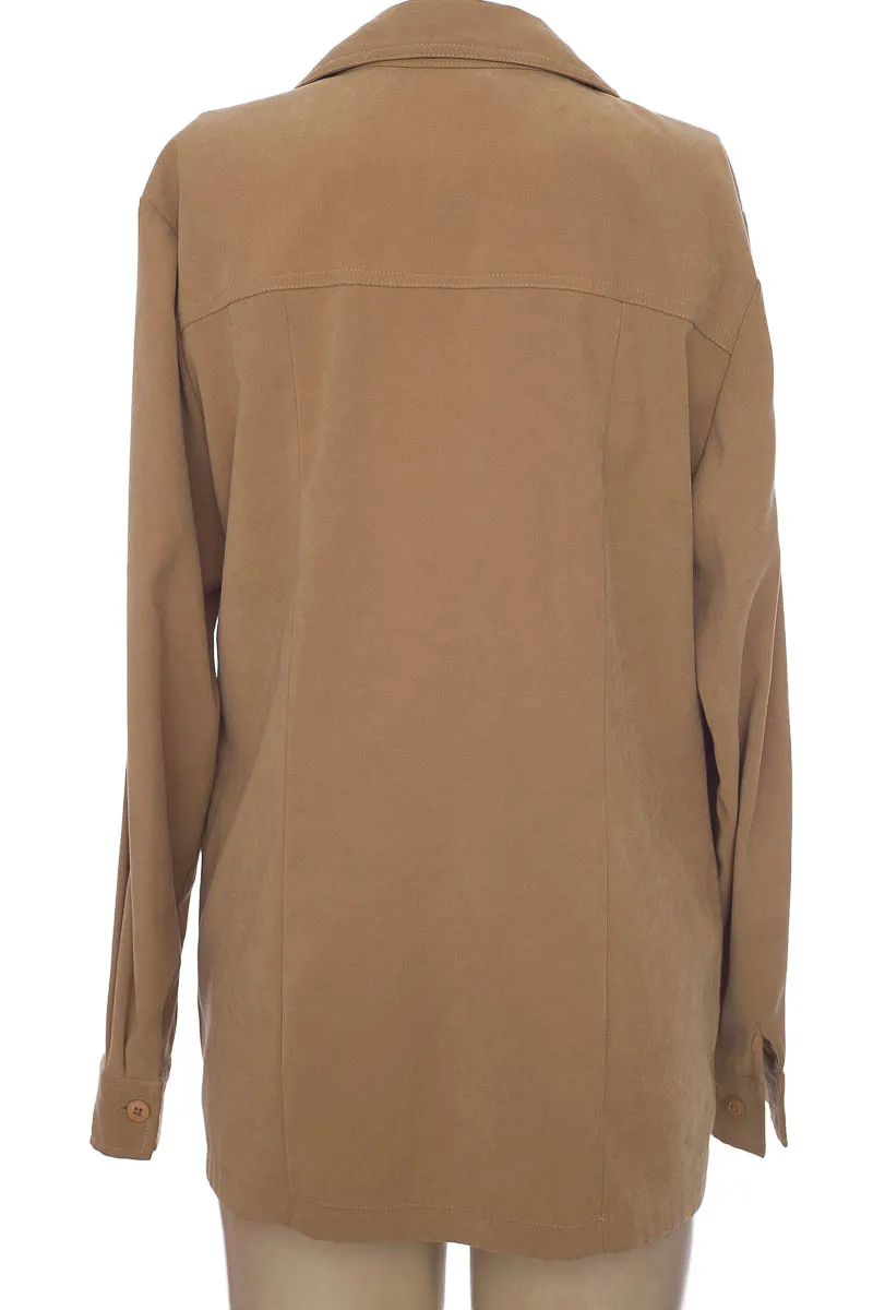 CHAQUETA / ABRIGO COLOR BEIGE  CLOSEANDO