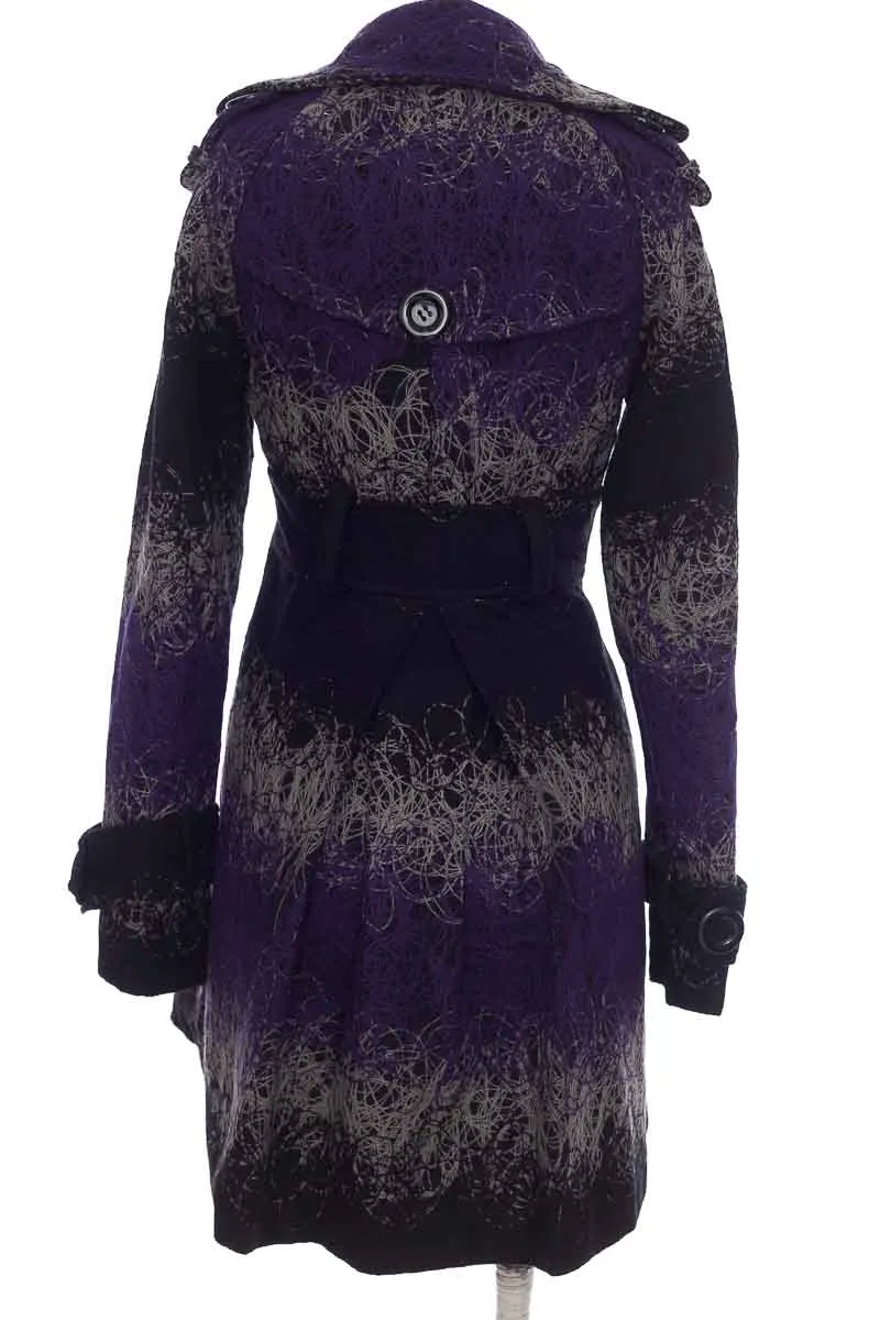 CHAQUETA / ABRIGO COLOR MORADO  PAPILLON