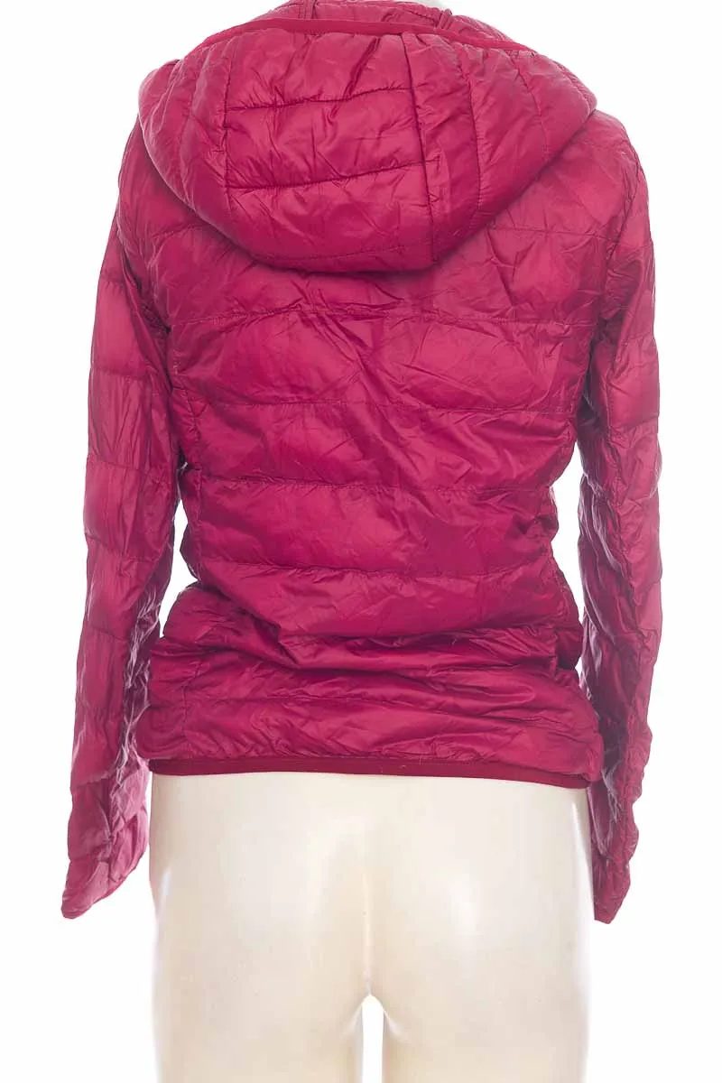 CHAQUETA / ABRIGO COLOR VINOTINTO  CLOSEANDO
