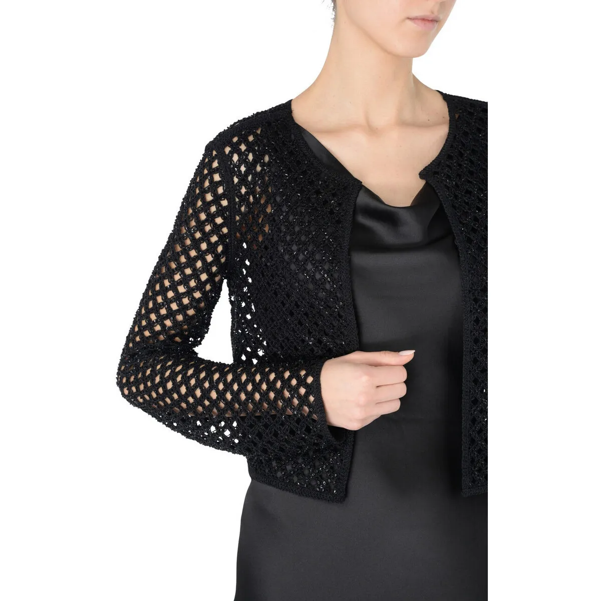 Chaqueta  malla con bordado negro