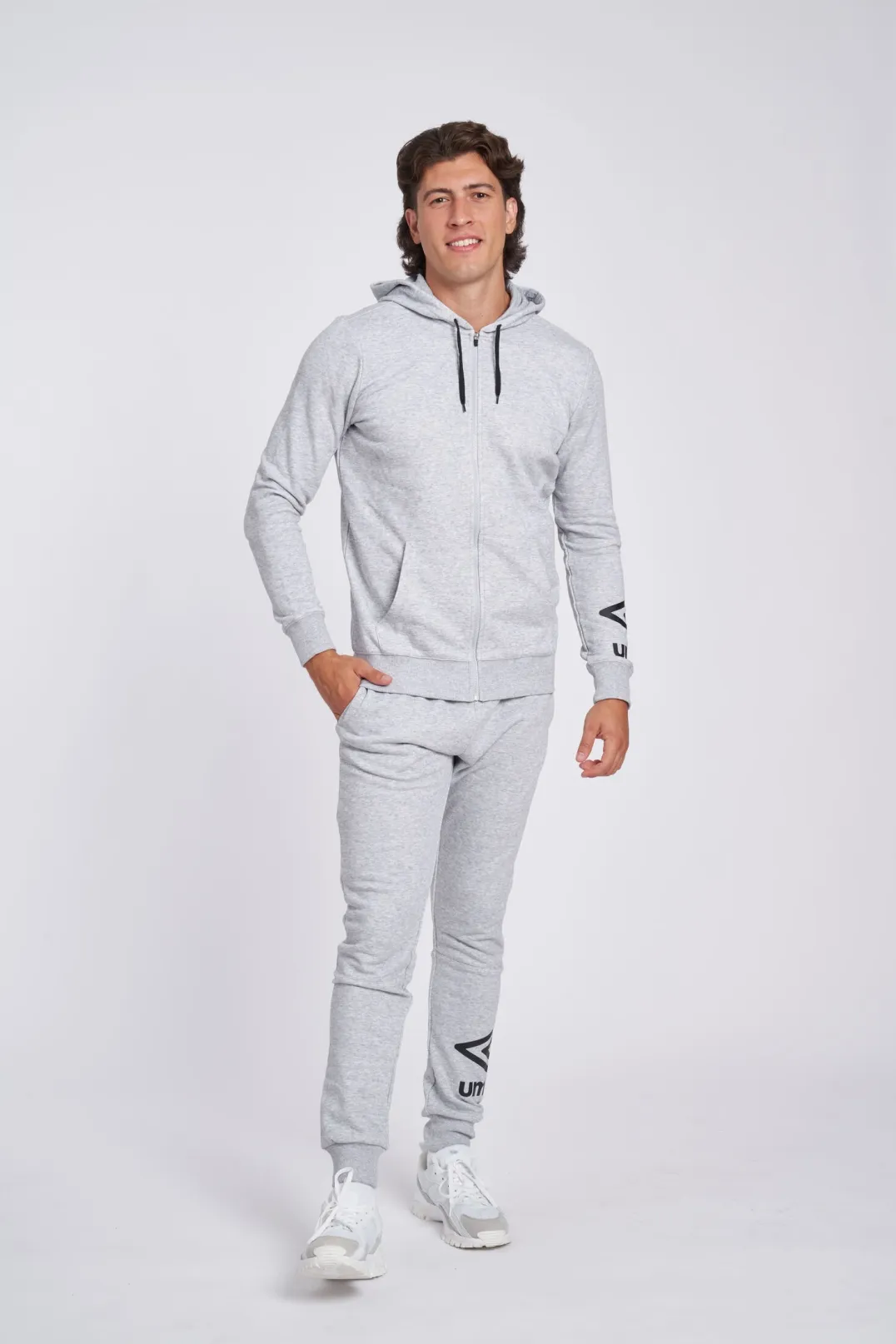 CHAQUETA UMBRO FW TERRACE ZIP HOODIE GREY