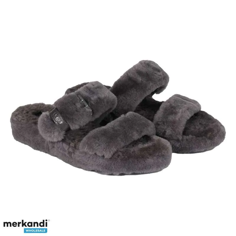COLECCIóN DE CALZADO UGG: PAQUETE VARIADO PARA MUJERES, HOMBRES Y NIñOS  ESTILOS SURTIDOS DE CALIDAD (AC84)