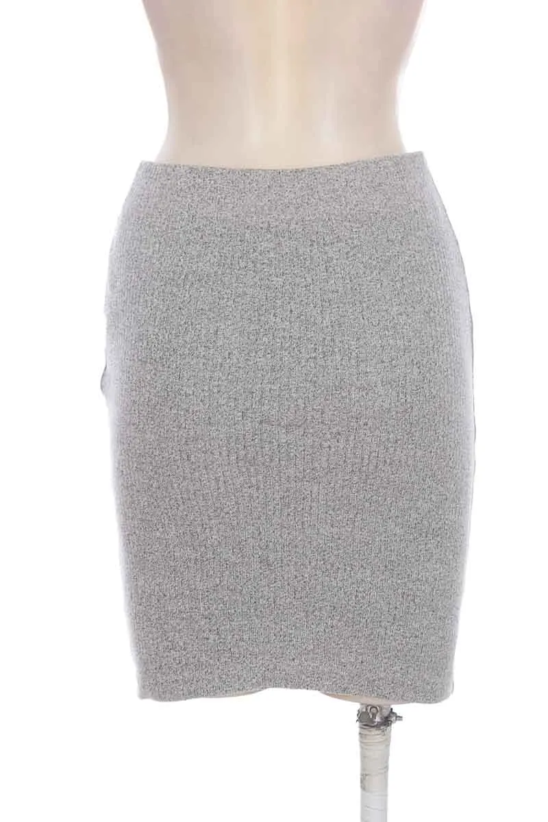 FALDA COLOR GRIS  ELA