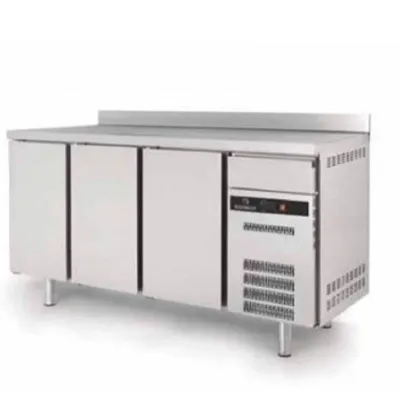 FRENTEMOSTRADOR GAMA 600 SNACK REFRIGERADO FSR200S CORECO