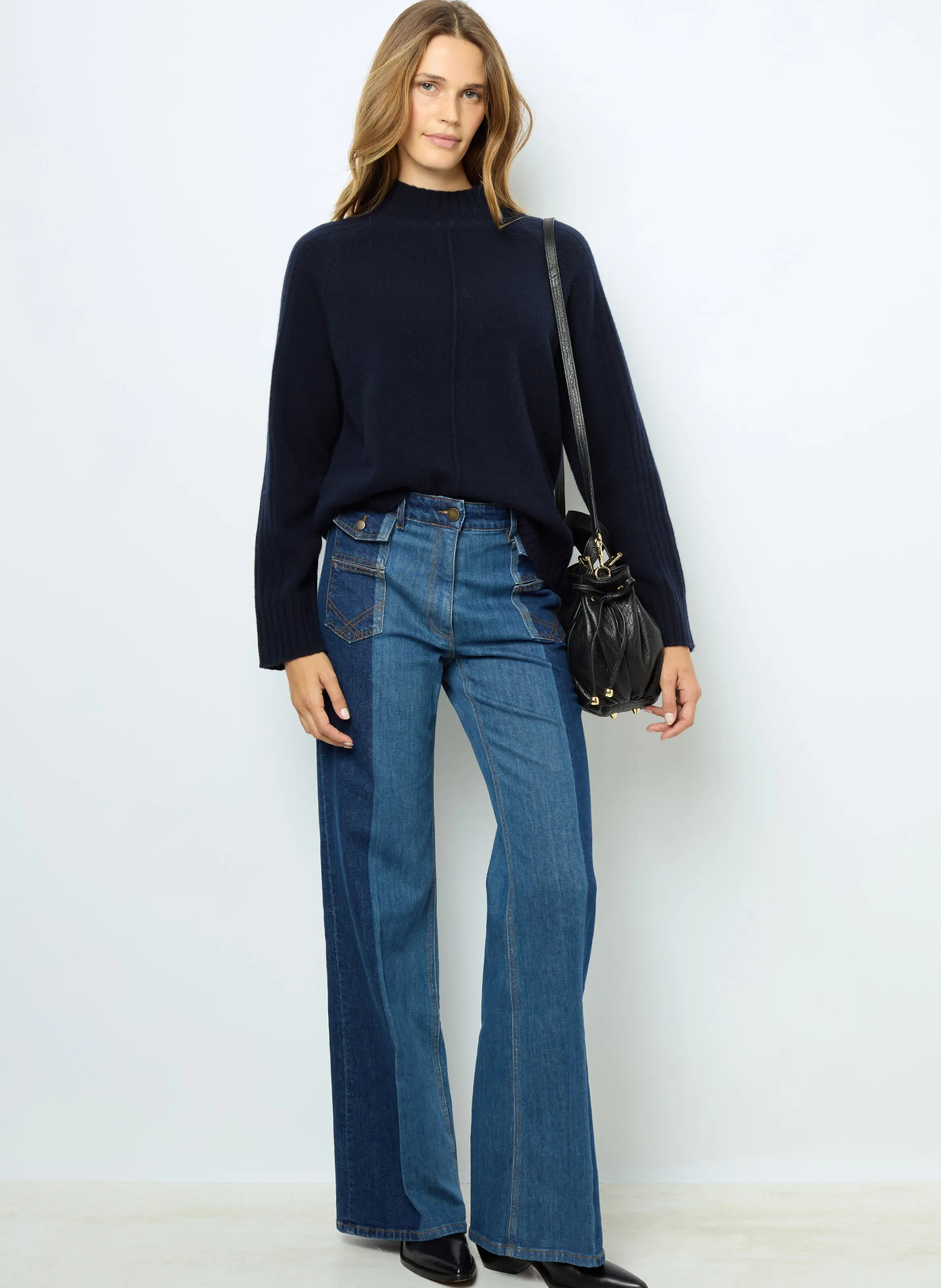 GERARD DAREL JAINA  JERSEY DE CUELLO ALTO DE LANA Y CACHEMIRA MEZCLADOS EN AZUL