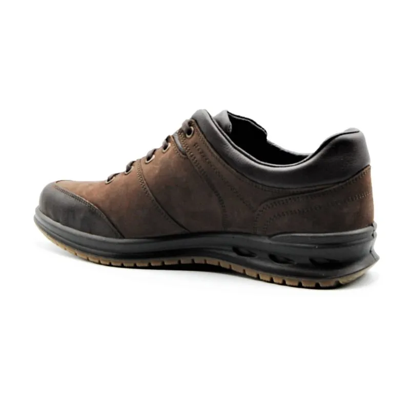 GRISPORT 43063 Marrón y negro. Zapato sport impermeable hombre