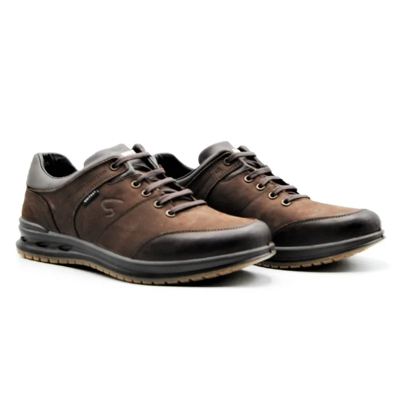 GRISPORT 43063 Marrón y negro. Zapato sport impermeable hombre