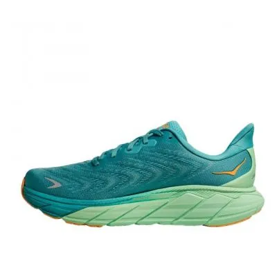 HOKA Arahi 6