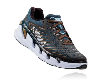 HOKA Vanquish 3