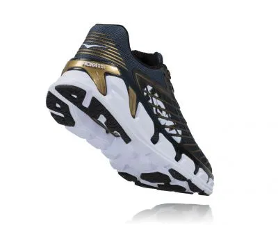 HOKA Vanquish 3