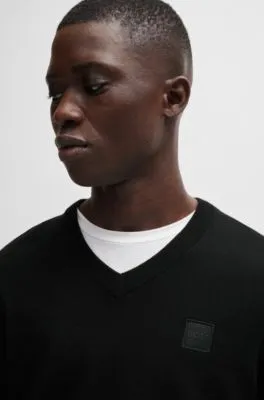 Jersey regular fit de algodón y cashmere con parche de logo