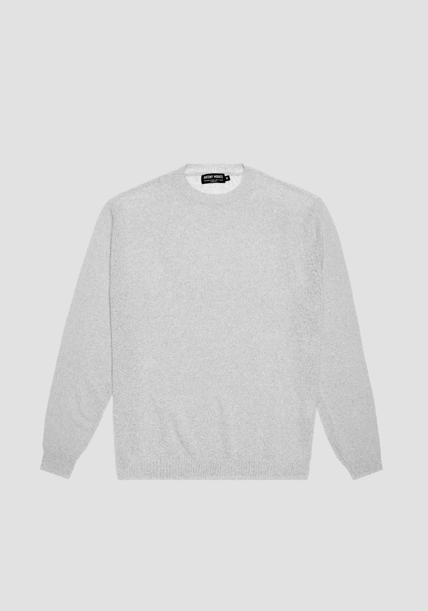 JERSEY SLIM FIT DE HILO MÉLANGE TECNO YARN SUPERSOFT CON PLACA CON LOGOTIPO