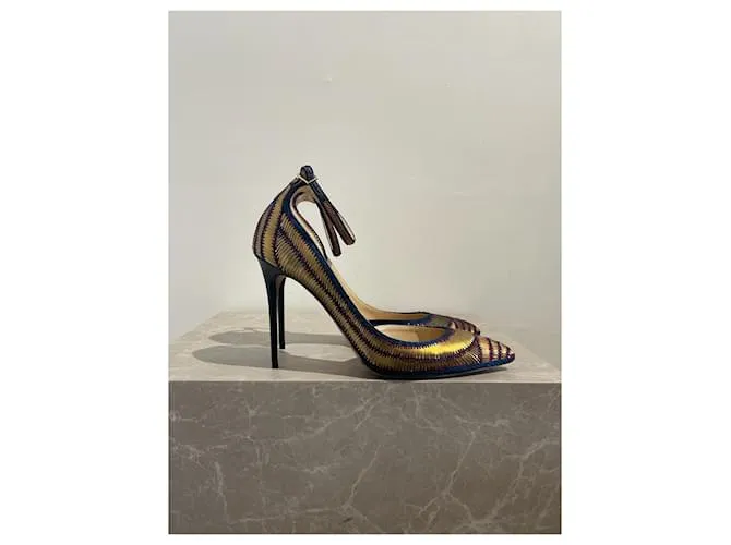 JIMMY CHOO Tacones T.EU 40 Cuero Dorado 