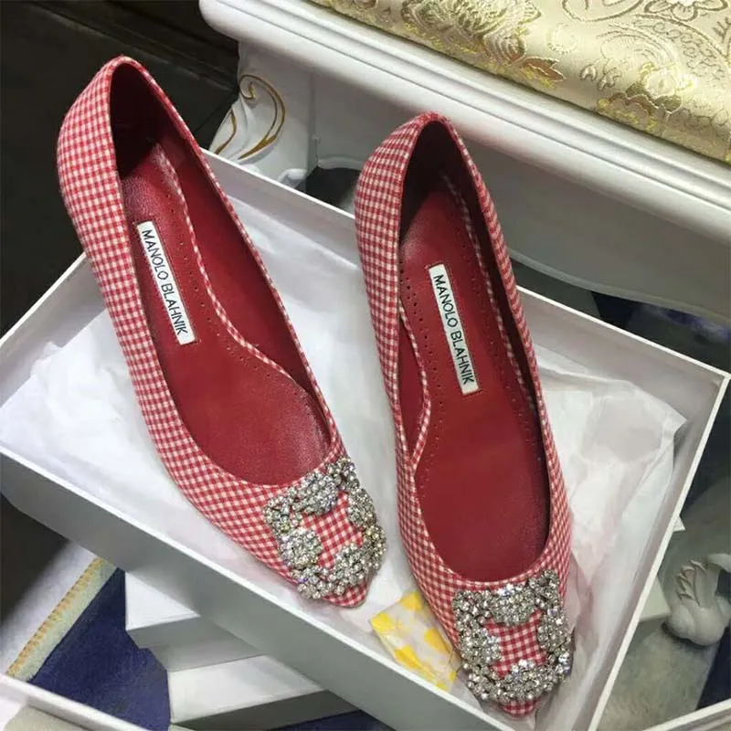MANOLO BLAHNIK ZAPATOS PLANOS MUJER HEBILLA JOYA TACóN 10MMROJO