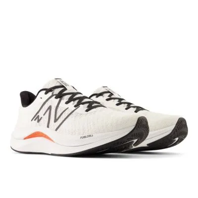 New Balance Fuelcell Propel v4