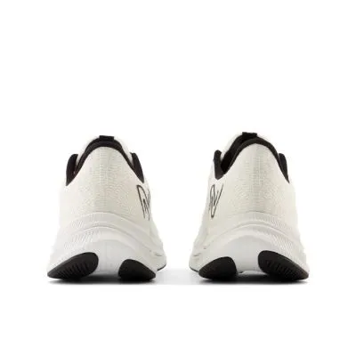 New Balance Fuelcell Propel v4