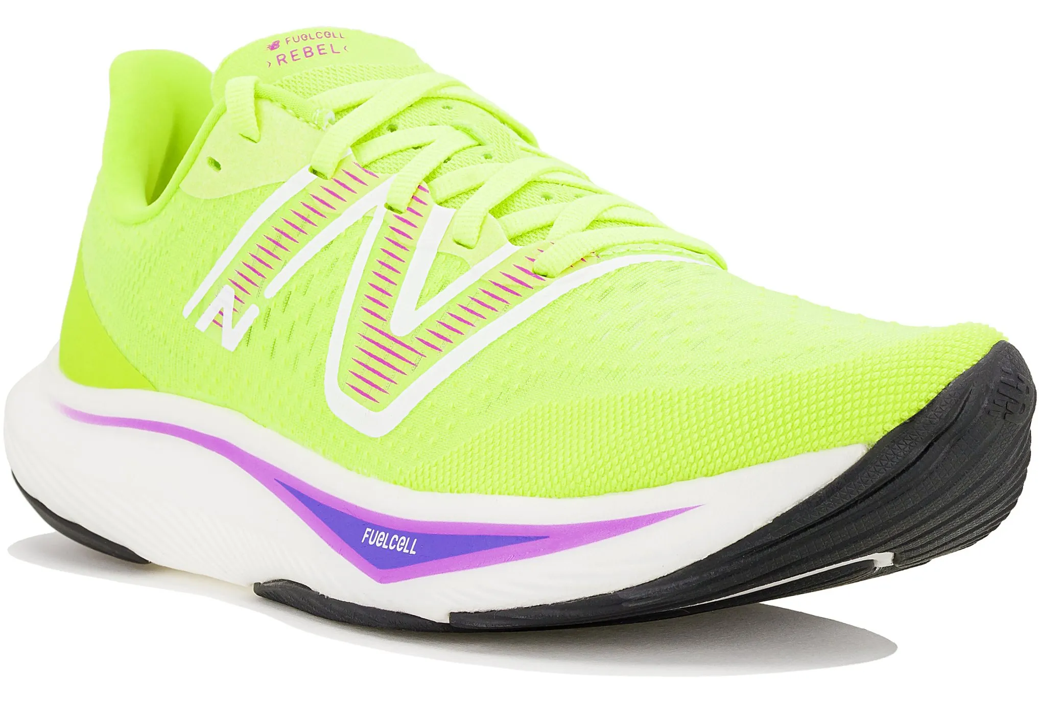 New Balance FuelCell Rebel V3