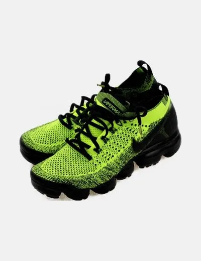 Nike Deportiva bicolor combinada