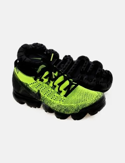 Nike Deportiva bicolor combinada