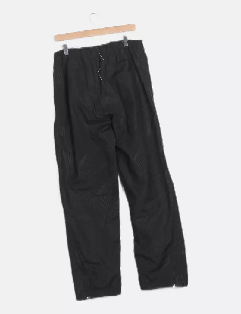 Nike Pantalón negro básico