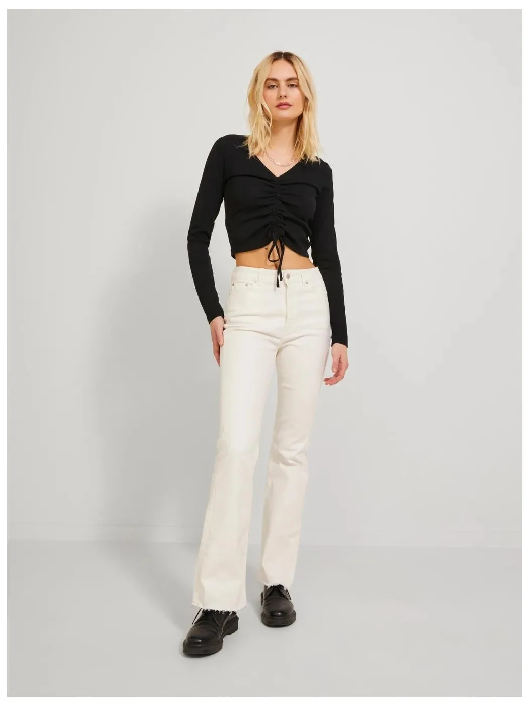 PANTALON VAQUERO JJXX JACK & JONES MUJER JXTURIN BOOTCUT BLANCO