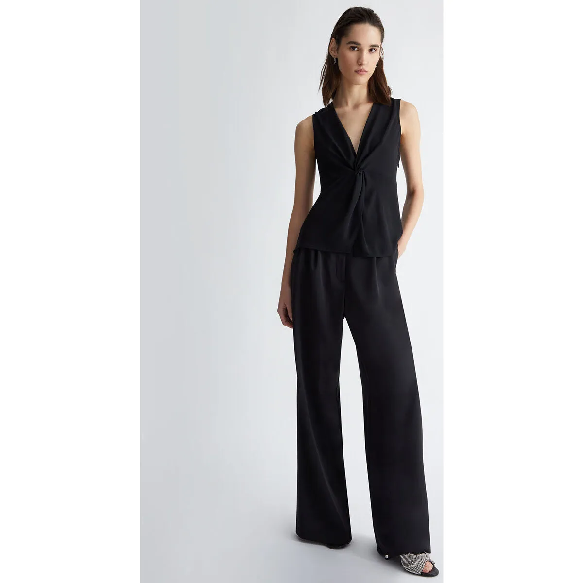 Pantalón ancho negro