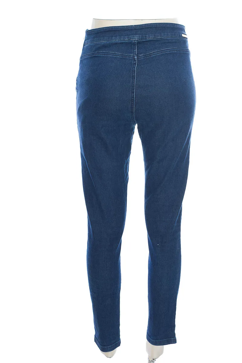 PANTALóN COLOR AZUL  ELA