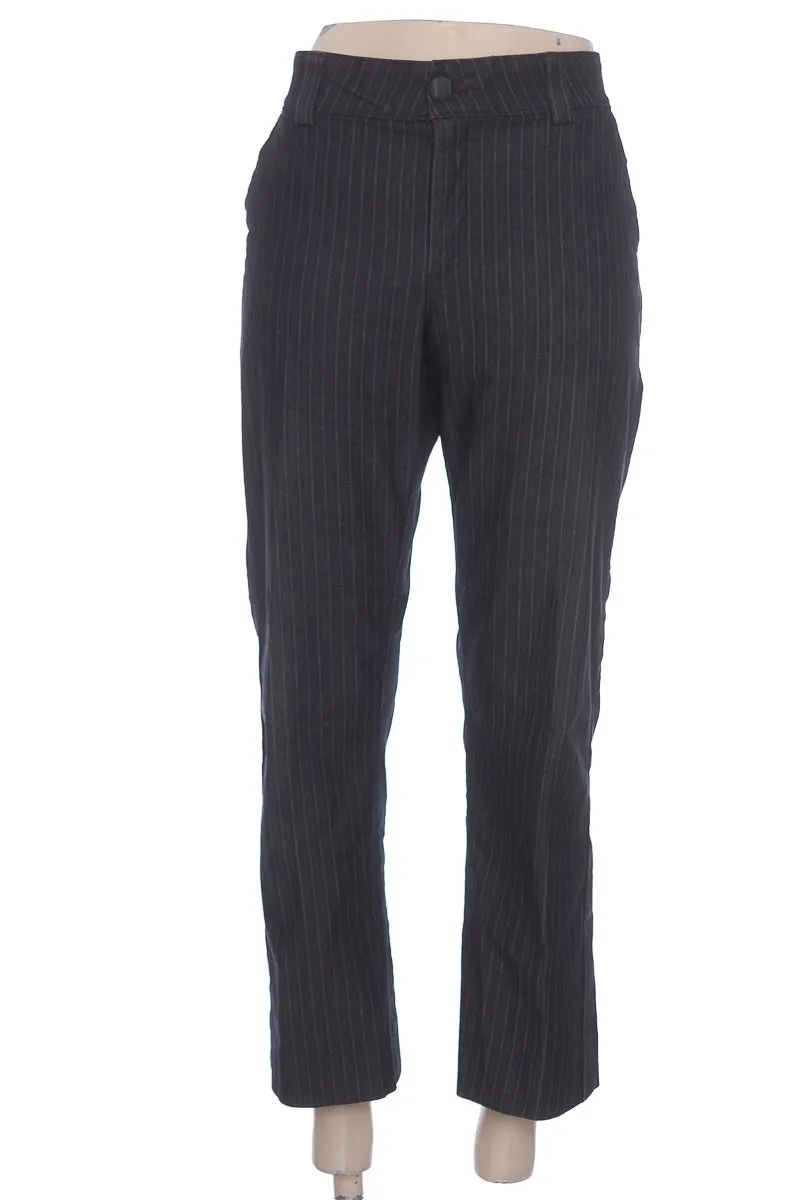 PANTALóN COLOR GRIS  LEC LEE