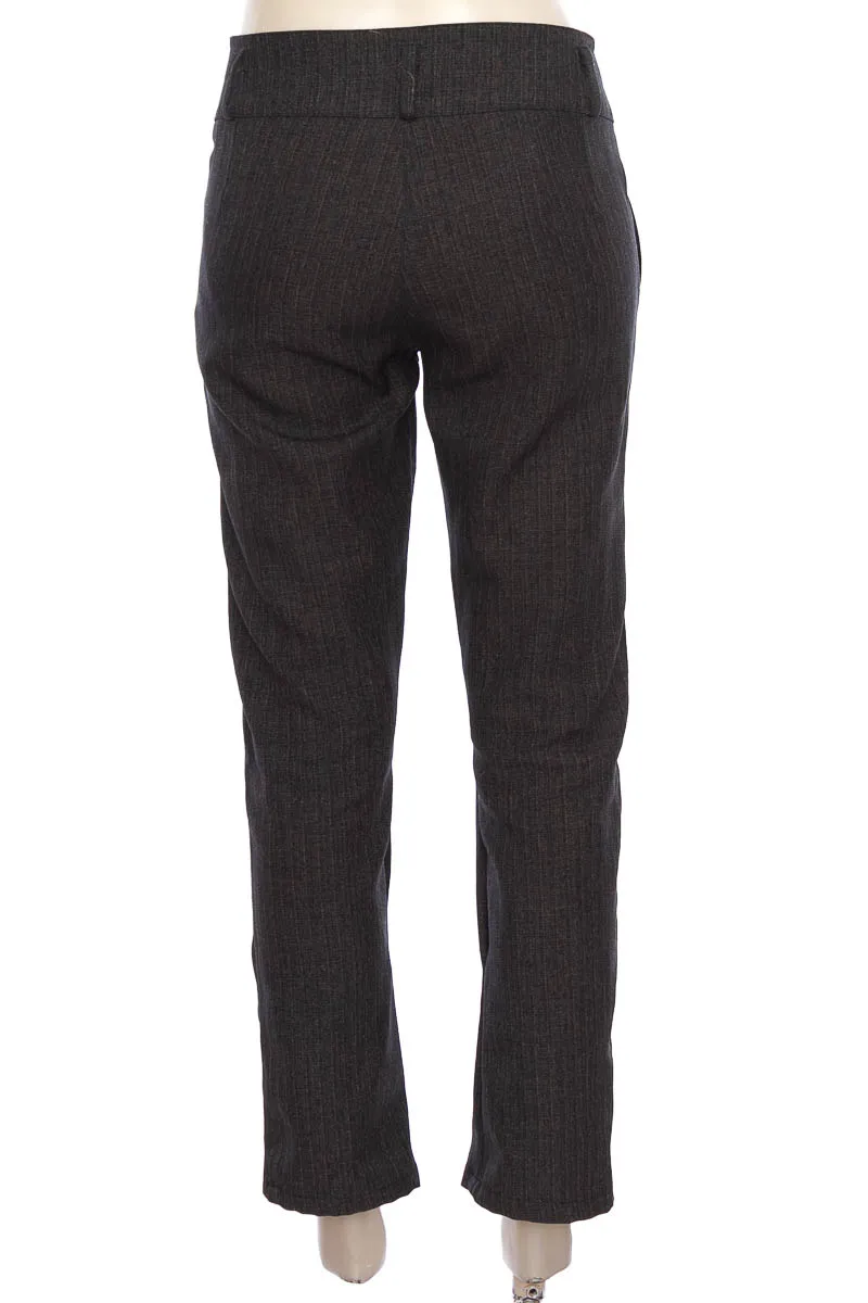 PANTALóN COLOR GRIS  ZULU