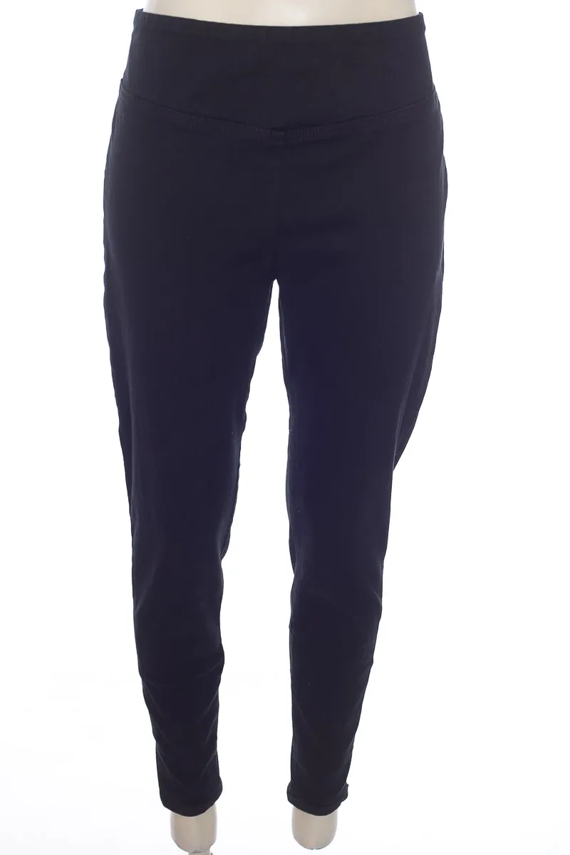 PANTALóN COLOR NEGRO  CALZEDONIA