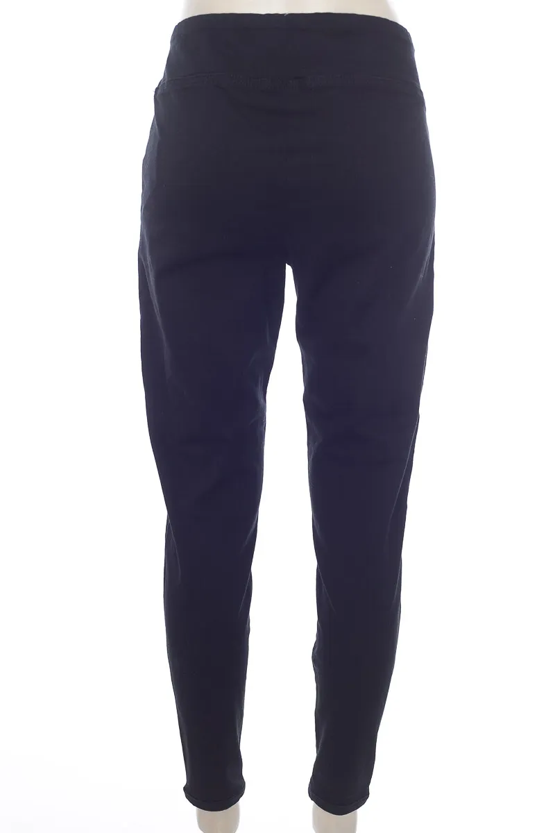 PANTALóN COLOR NEGRO  CALZEDONIA