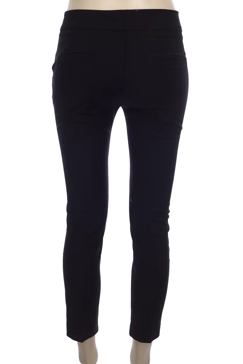 PANTALóN COLOR NEGRO  MNG