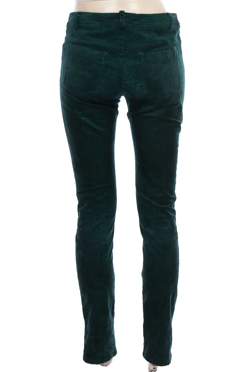 PANTALóN COLOR VERDE  BASEMENT