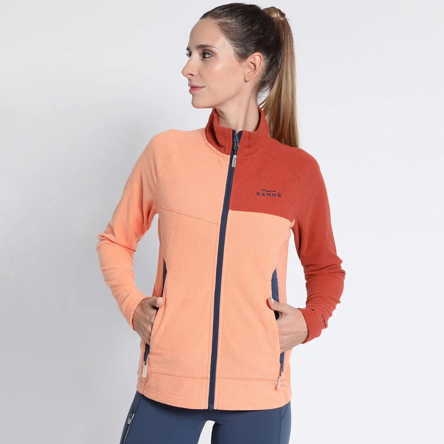POLAR CUADRITOS CORTES MUJER