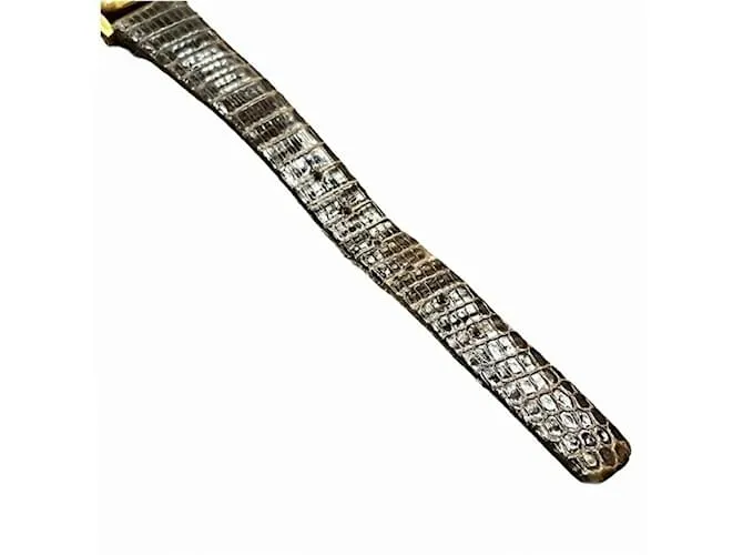 Reloj Omega De Ville Quartz K18YG para mujeres 