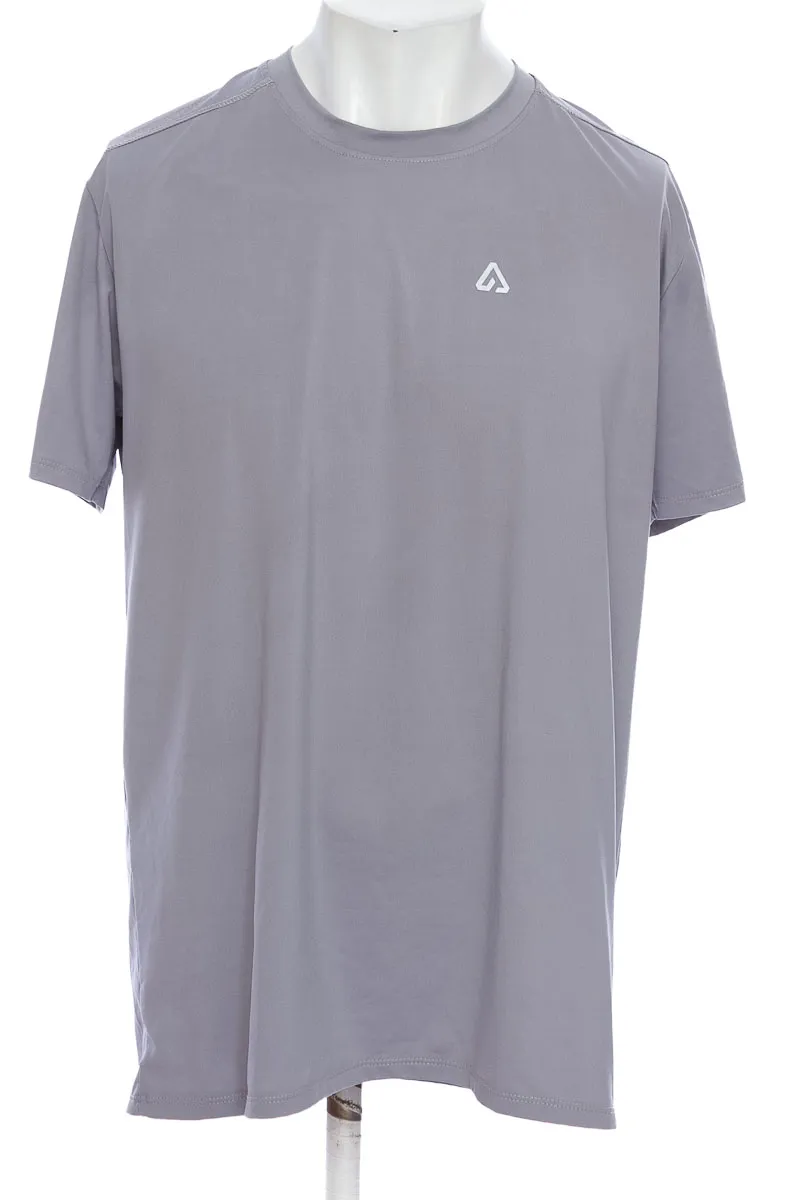 ROPA DEPORTIVA COLOR GRIS  CLOSEANDO