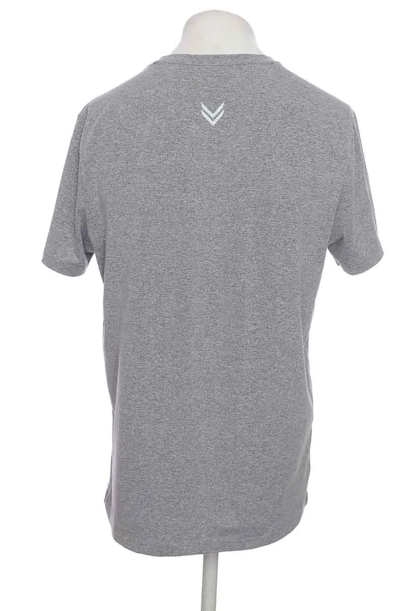 ROPA DEPORTIVA COLOR GRIS  GEF