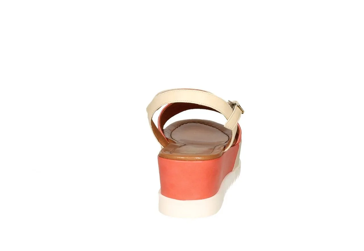 Sandalia Coral/taupe Pala Fruncida y Pulsera
